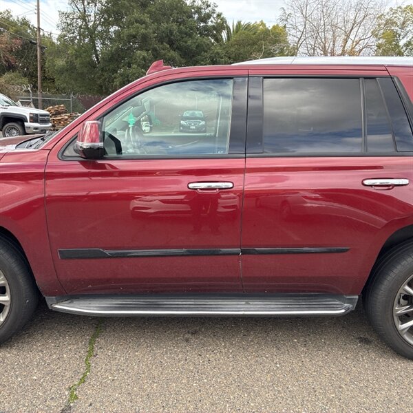 2020 Cadillac Escalade Luxury   - Photo 8 - Sherman Oaks, CA 91423