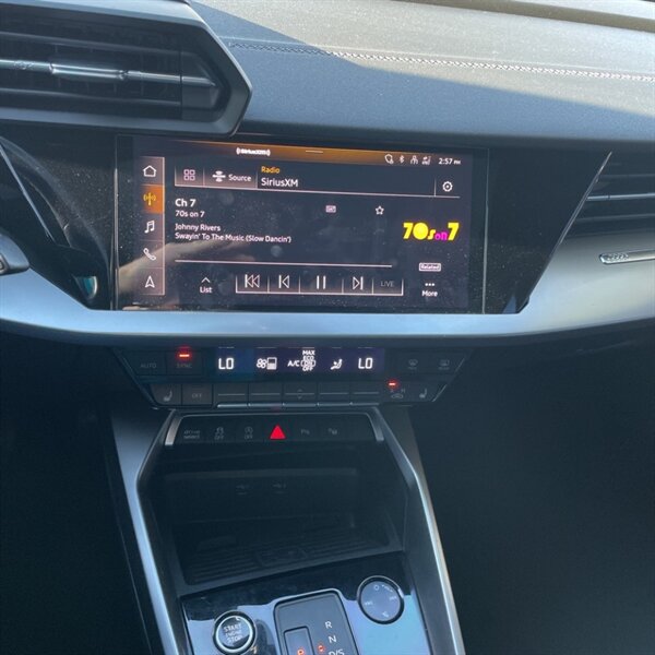 2023 Audi A3 Premium 40 TFSI   - Photo 21 - Sherman Oaks, CA 91423
