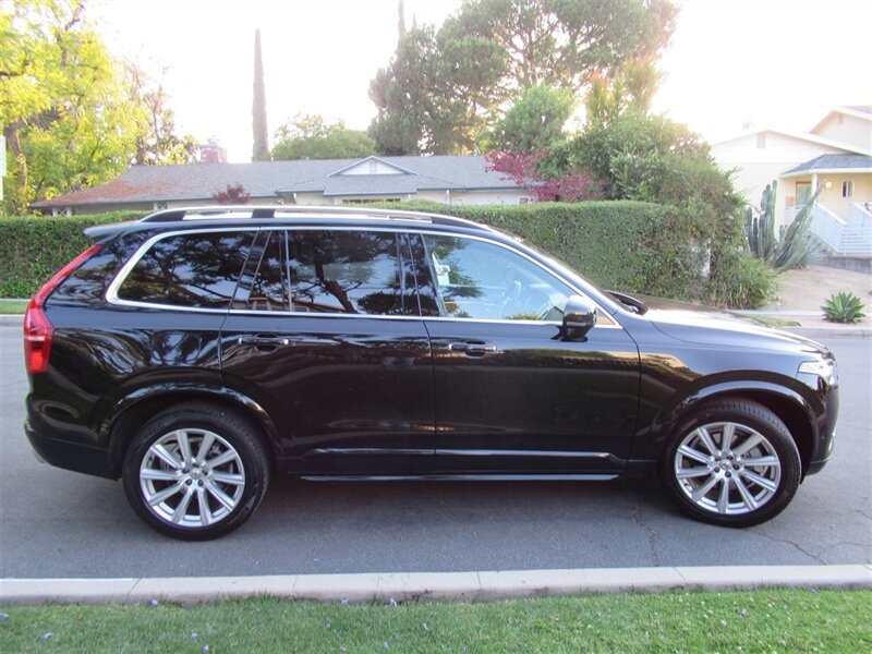 2016 Volvo XC90 T6 Momentum   - Photo 16 - Sherman Oaks, CA 91423