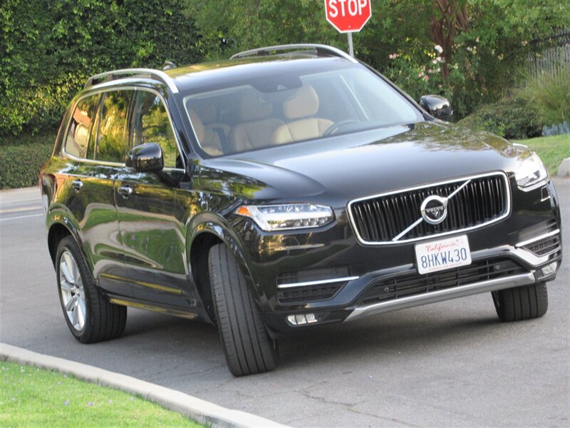 2016 Volvo XC90 T6 Momentum   - Photo 8 - Sherman Oaks, CA 91423