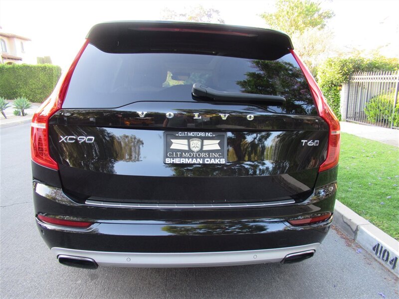 2016 Volvo XC90 T6 Momentum   - Photo 11 - Sherman Oaks, CA 91423