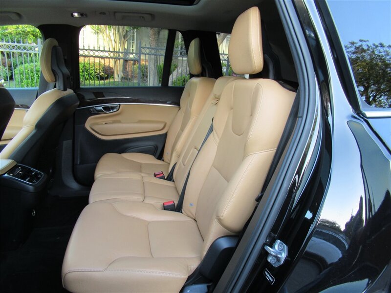 2016 Volvo XC90 T6 Momentum   - Photo 35 - Sherman Oaks, CA 91423
