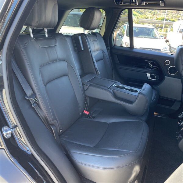2019 Land Rover Range Rover HSE   - Photo 18 - Sherman Oaks, CA 91423