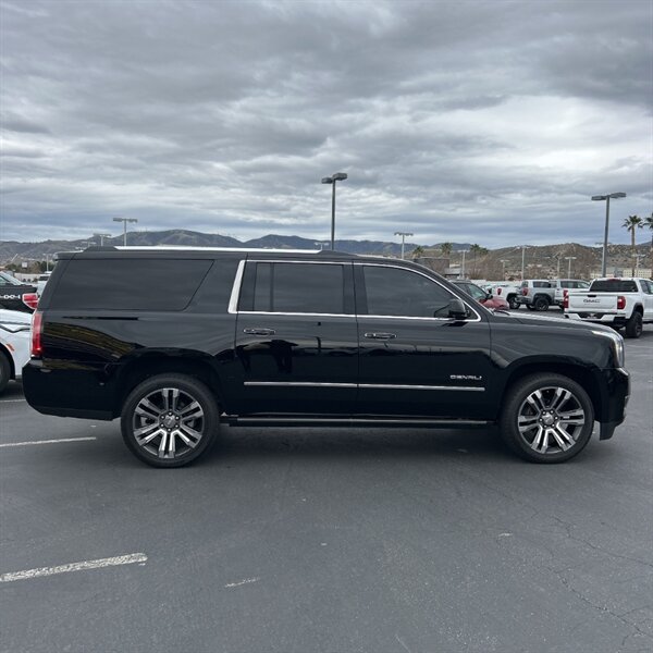 2018 GMC Yukon XL Denali   - Photo 8 - Sherman Oaks, CA 91423