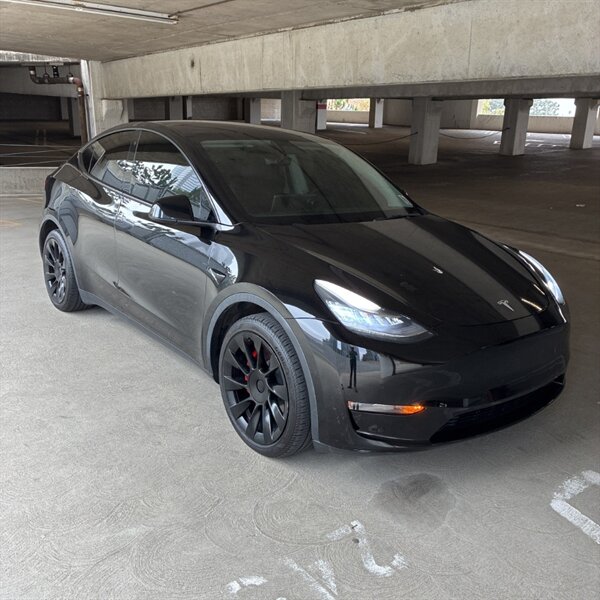 2021 Tesla Model Y Long Range   - Photo 2 - Sherman Oaks, CA 91423