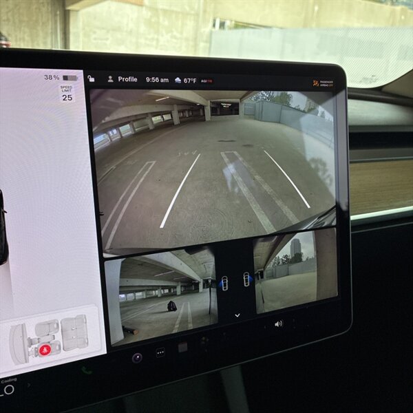 2021 Tesla Model Y Long Range   - Photo 21 - Sherman Oaks, CA 91423