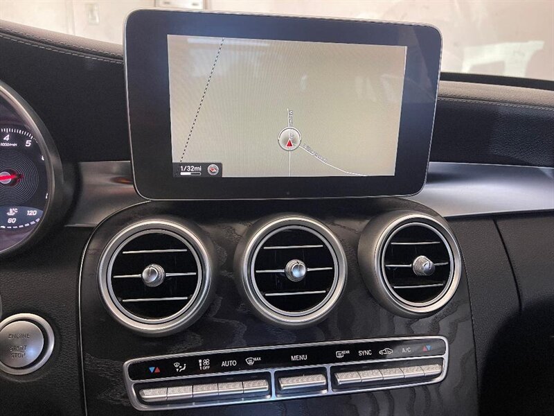 2015 Mercedes-Benz C 400 4MATIC   - Photo 11 - Sherman Oaks, CA 91423
