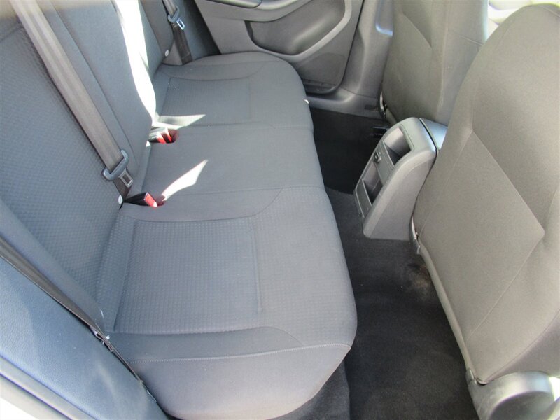 2015 Volkswagen Jetta SE   - Photo 28 - Sherman Oaks, CA 91423