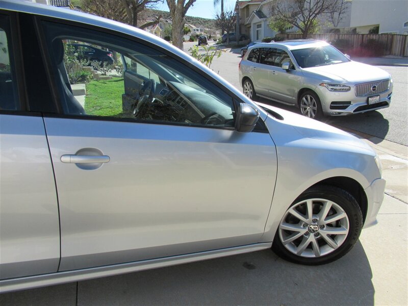 2015 Volkswagen Jetta SE   - Photo 31 - Sherman Oaks, CA 91423