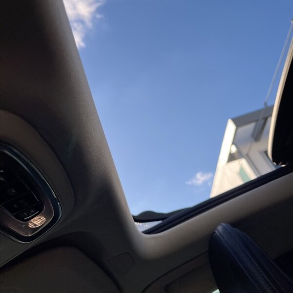 2019 Volvo S60 T6 Inscription   - Photo 24 - Sherman Oaks, CA 91423