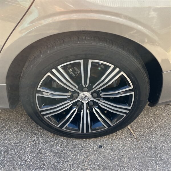 2019 Volvo S60 T6 Inscription   - Photo 11 - Sherman Oaks, CA 91423