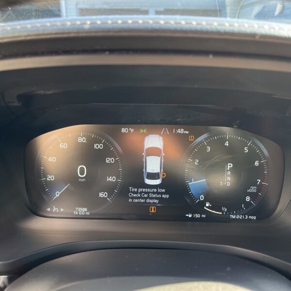 2019 Volvo S60 T6 Inscription   - Photo 19 - Sherman Oaks, CA 91423