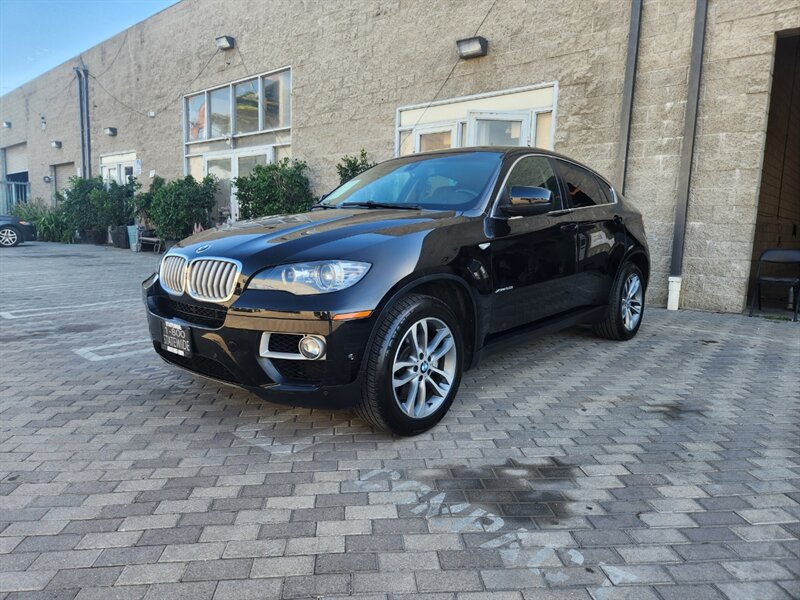 2014 BMW X6 xDrive50i  