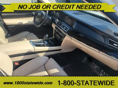2012 BMW 750i   - Photo 7 - Sun Valley, CA 91352