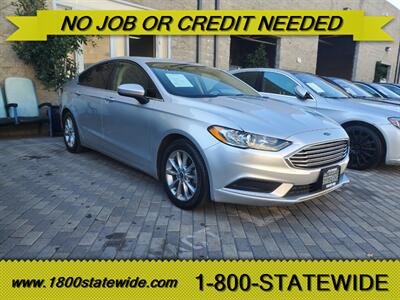 2017 Ford Fusion SE - Photo 1 - Sun Valley, CA 91352