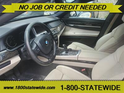 2014 BMW 750i   - Photo 5 - Sun Valley, CA 91352