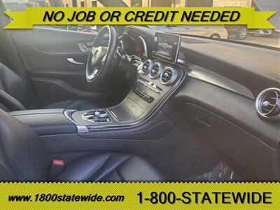 2018 Mercedes-Benz GLC GLC 300   - Photo 6 - Sun Valley, CA 91352