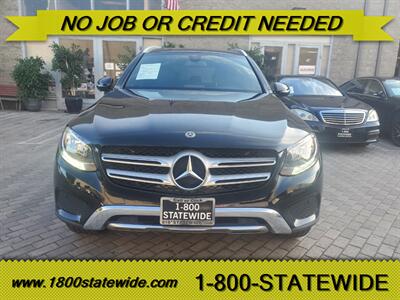 2018 Mercedes-Benz GLC GLC 300   - Photo 2 - Sun Valley, CA 91352