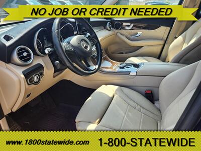 2019 Mercedes-Benz GLC GLC 300   - Photo 5 - Sun Valley, CA 91352