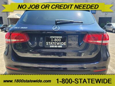 2019 Mercedes-Benz GLC GLC 300   - Photo 4 - Sun Valley, CA 91352