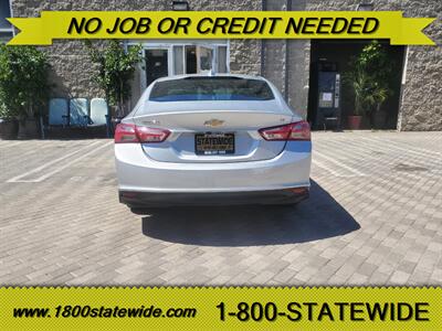 2022 Chevrolet Malibu LT   - Photo 4 - Sun Valley, CA 91352