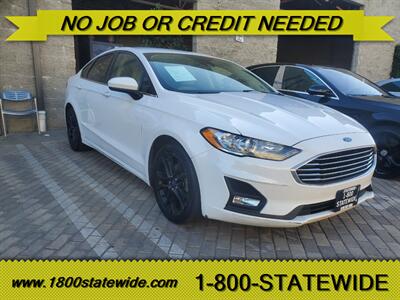 2020 Ford Fusion SE   - Photo 3 - Sun Valley, CA 91352
