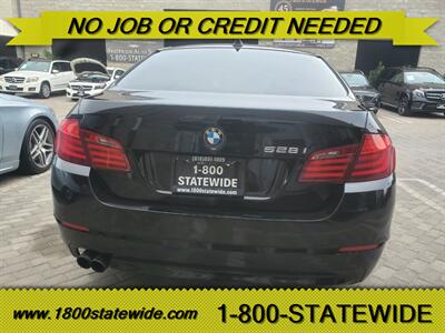 2012 BMW 528i xDrive - Photo 4 - Sun Valley, CA 91352