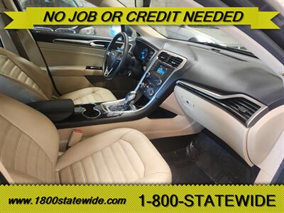 2015 Ford Fusion SE   - Photo 7 - Sun Valley, CA 91352