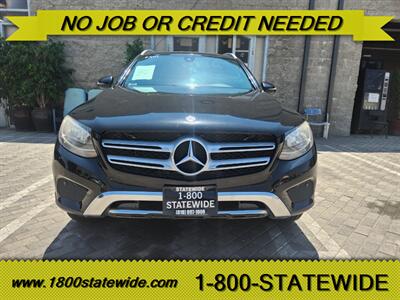 2017 Mercedes-Benz GLC GLC 300   - Photo 2 - Sun Valley, CA 91352