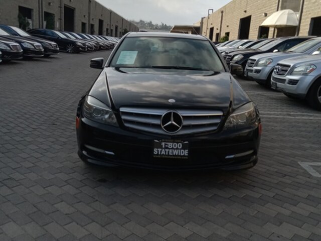 2011 Mercedes-Benz C 300 Luxury  