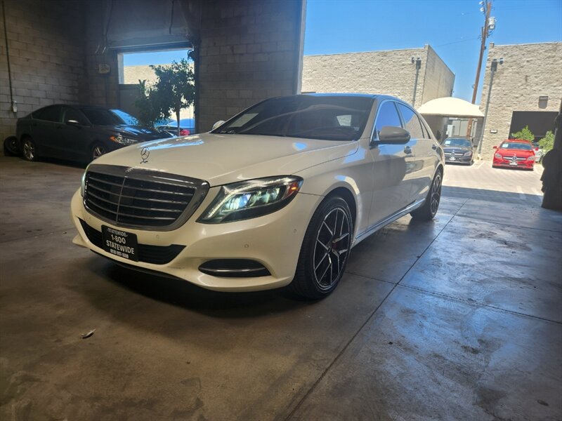 2015 Mercedes-Benz S 550  