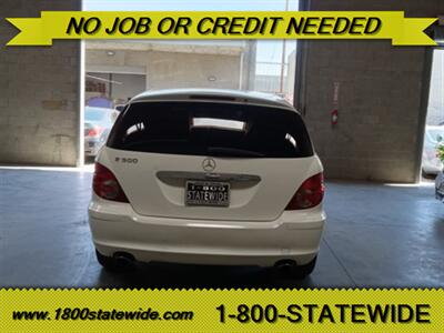 2006 Mercedes-Benz R 500   - Photo 4 - Sun Valley, CA 91352