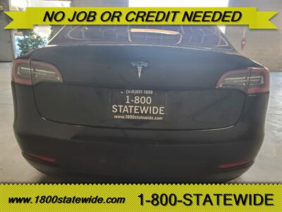 2023 Tesla Model 3   - Photo 4 - Sun Valley, CA 91352