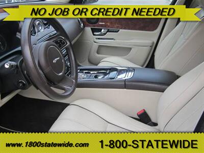 2011 Jaguar XJL   - Photo 4 - Sun Valley, CA 91352