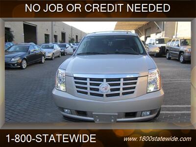 2008 Cadillac Escalade   - Photo 2 - Sun Valley, CA 91352