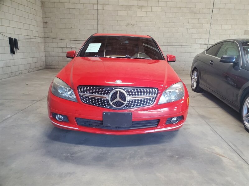 2011 Mercedes-Benz C 300 Luxury  
