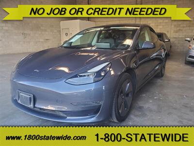 2022 Tesla Model 3   - Photo 3 - Sun Valley, CA 91352