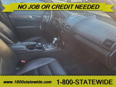 2010 Mercedes-Benz C 300 Luxury   - Photo 7 - Sun Valley, CA 91352