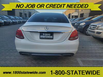 2017 Mercedes-Benz C 300   - Photo 4 - Sun Valley, CA 91352