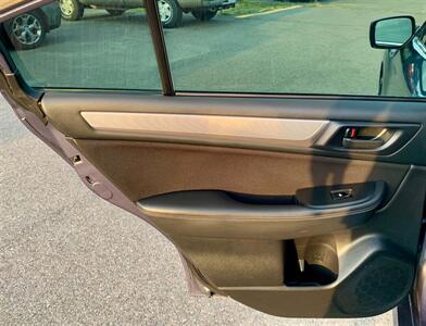 2015 Subaru Legacy 2.5i - Photo 11 - Spokane Valley, WA 99212