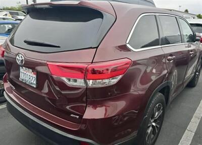 2017 Toyota Highlander LE   - Photo 4 - Spokane Valley, WA 99212