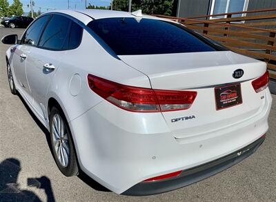 2018 Kia Optima EX   - Photo 3 - Spokane Valley, WA 99212