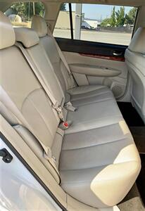 2011 Subaru Outback 3.6R Limited   - Photo 14 - Spokane Valley, WA 99212
