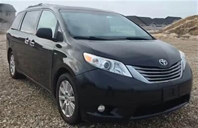 2017 Toyota Sienna XLE 7-Passenger   - Photo 6 - Spokane Valley, WA 99212