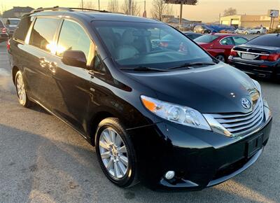 2017 Toyota Sienna XLE 7-Passenger   - Photo 7 - Spokane Valley, WA 99212