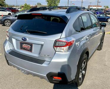 2015 Subaru XV Crosstrek Hybrid   - Photo 4 - Spokane Valley, WA 99212
