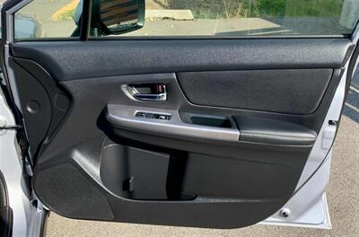 2015 Subaru XV Crosstrek Hybrid   - Photo 15 - Spokane Valley, WA 99212