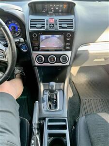 2015 Subaru XV Crosstrek Hybrid   - Photo 17 - Spokane Valley, WA 99212