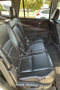 2018 Honda Pilot EX-L w/Honda Sensing   - Photo 15 - Spokane Valley, WA 99212