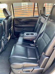 2018 Honda Pilot EX-L w/Honda Sensing   - Photo 12 - Spokane Valley, WA 99212